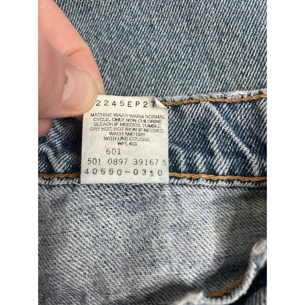 Vintage Levi’s 550 Orange Tab Jeans 34x32 Light Blue Relaxed Fit - Picture 4 of 11